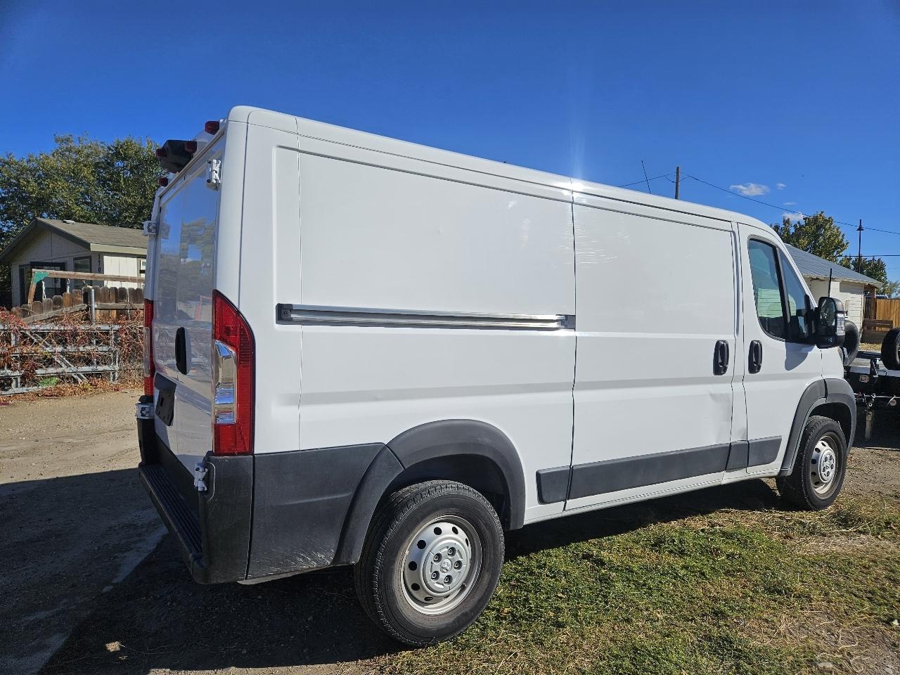 RAM Promaster 1500 Low Roof Tradesman 136-in. WB 2019