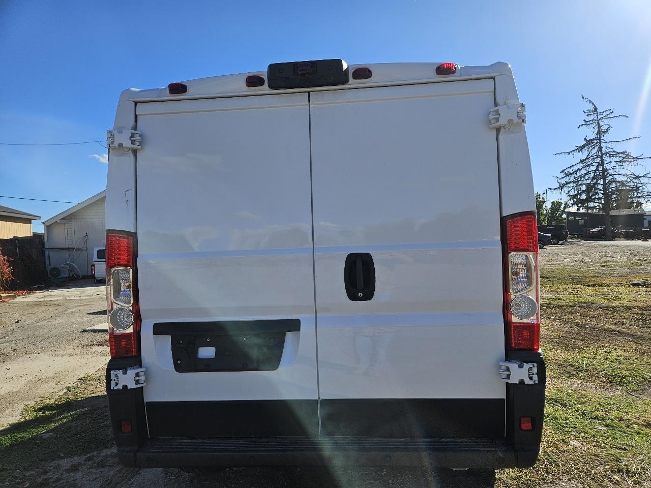 RAM Promaster 1500 Low Roof Tradesman 136-in. WB 2019