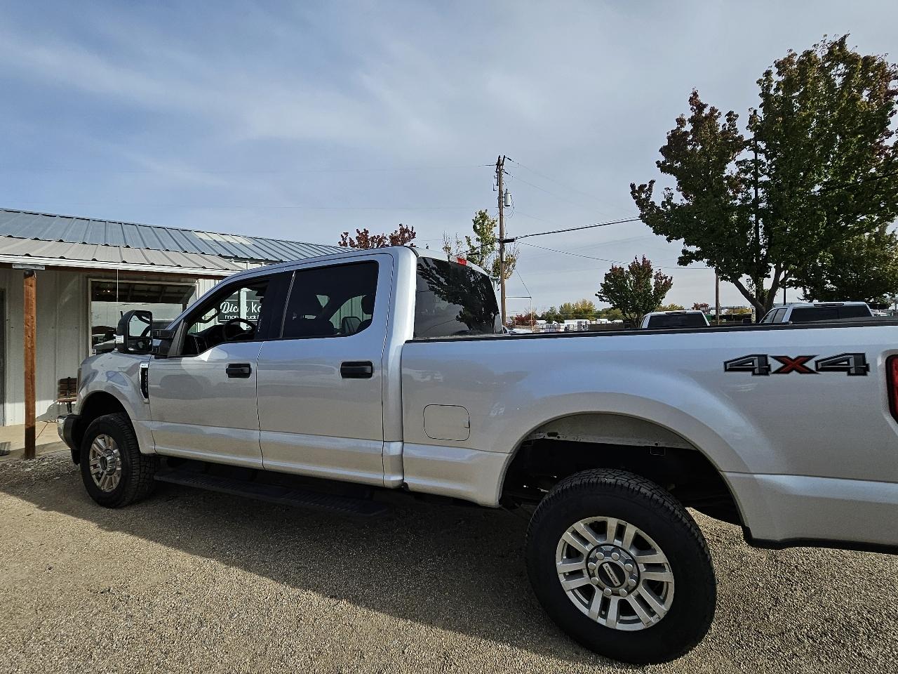 Ford F-250 SD XLT Crew Cab 4WD 2018