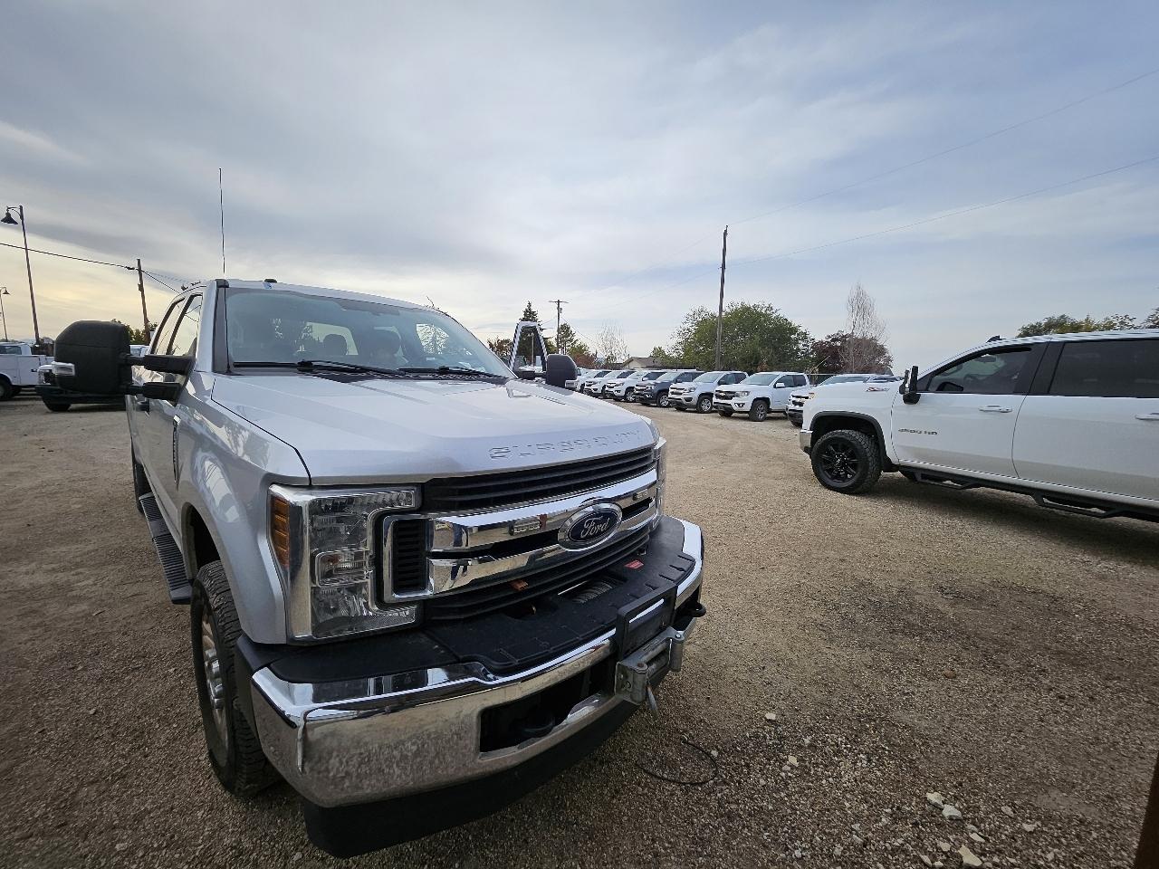 Ford F-250 SD XLT Crew Cab 4WD 2018