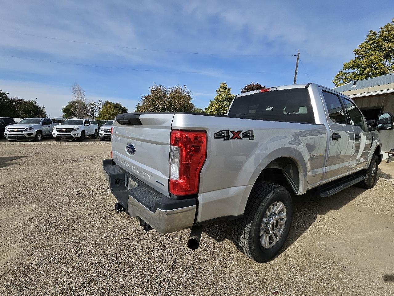 Ford F-250 SD XLT Crew Cab 4WD 2018