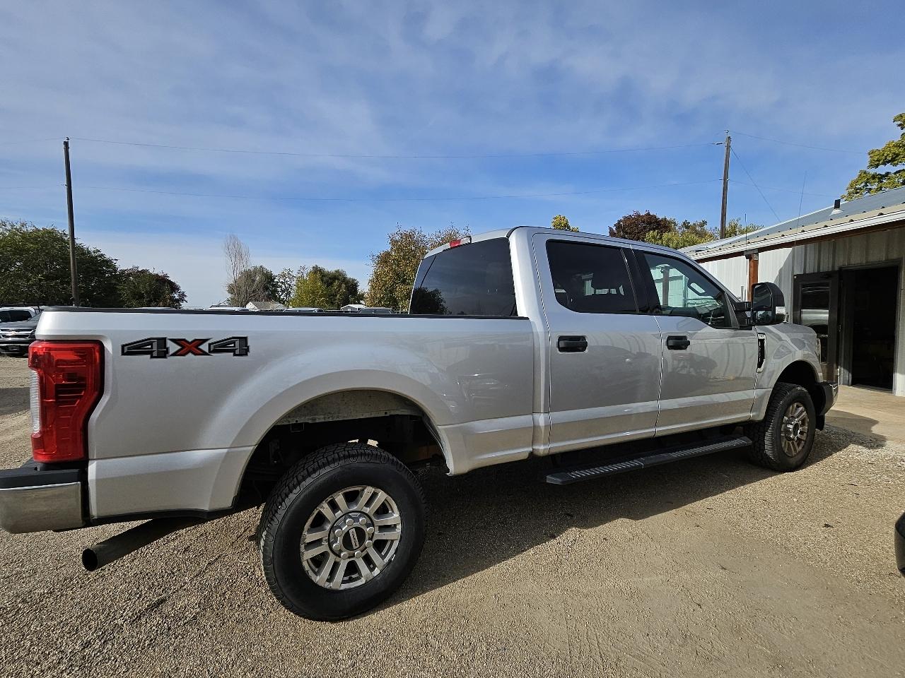 Ford F-250 SD XLT Crew Cab 4WD 2018
