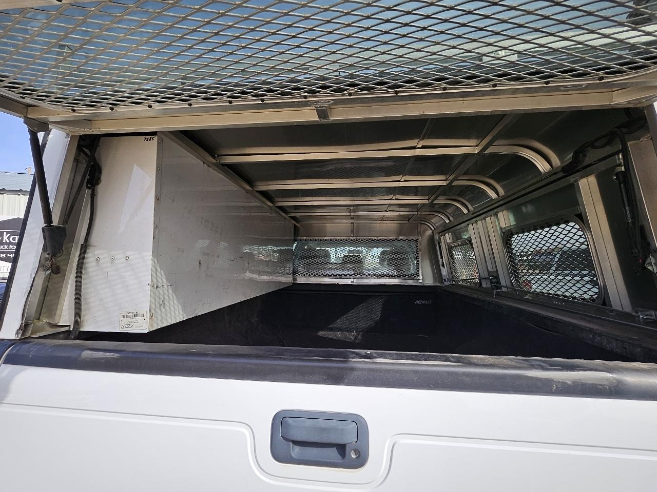 Ford F-450 SD XL Crew Cab DRW 4WD 2016