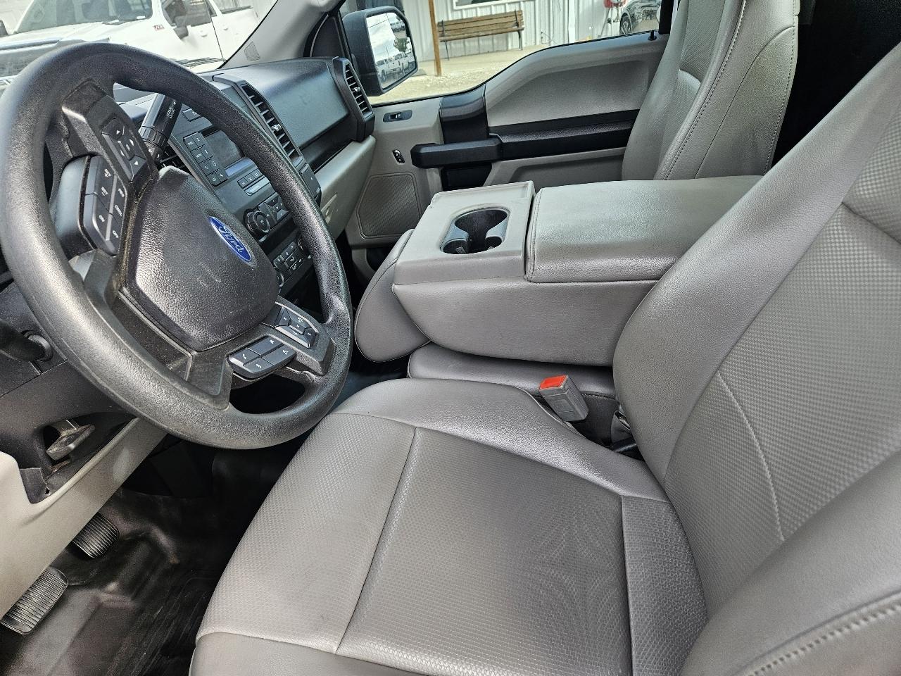 Ford F-150 XL 8-ft. Bed 4WD 2020