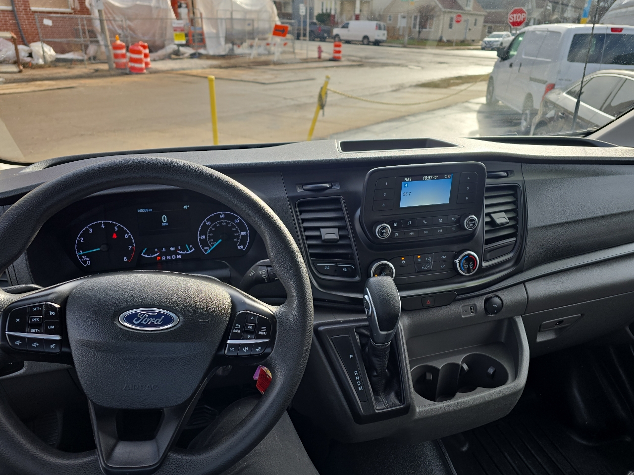 Ford Transit 250 Van High Roof w/Sliding Pass. 148-in. WB 2023