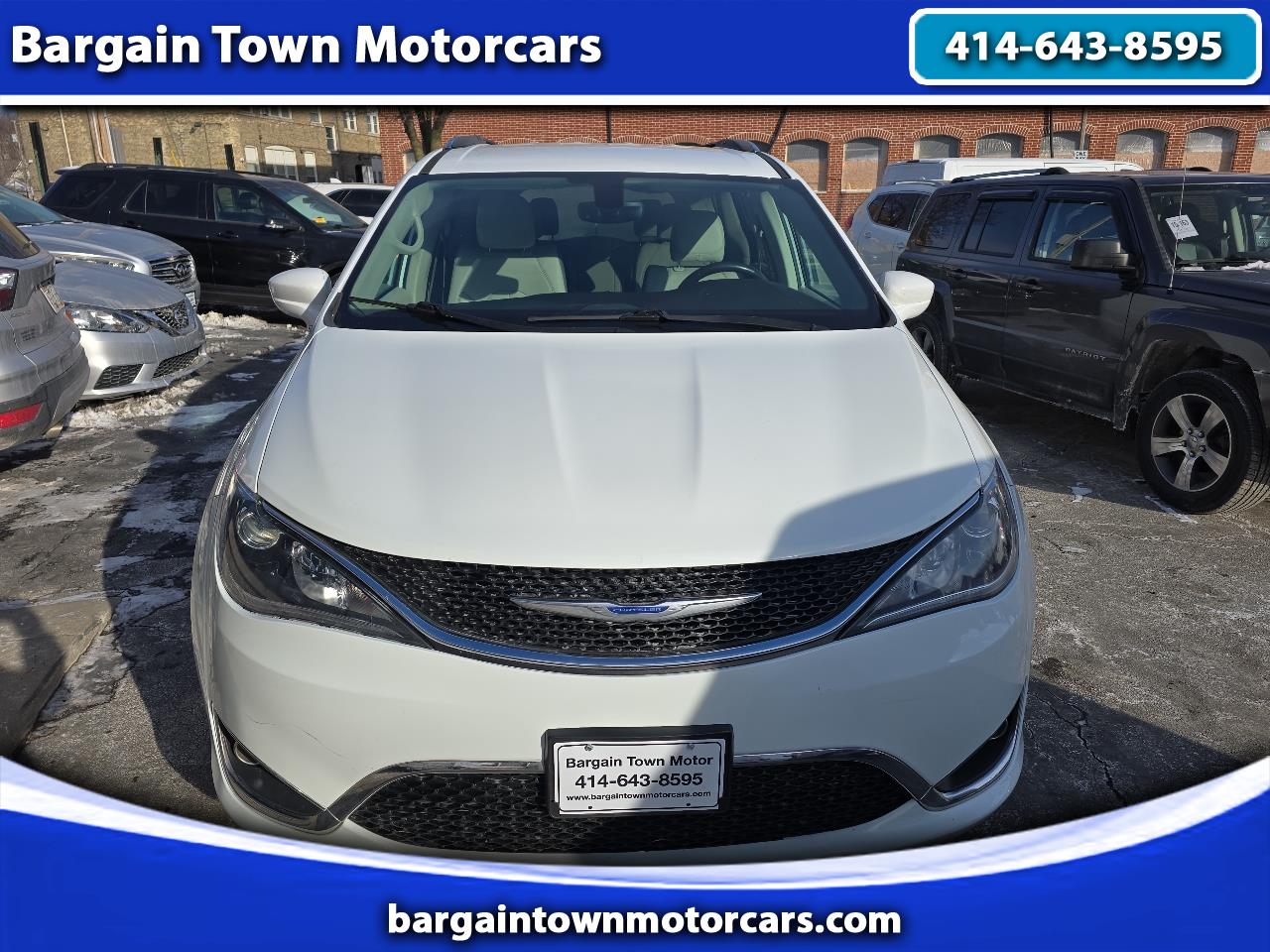 2019 Chrysler Pacifica Touring-L