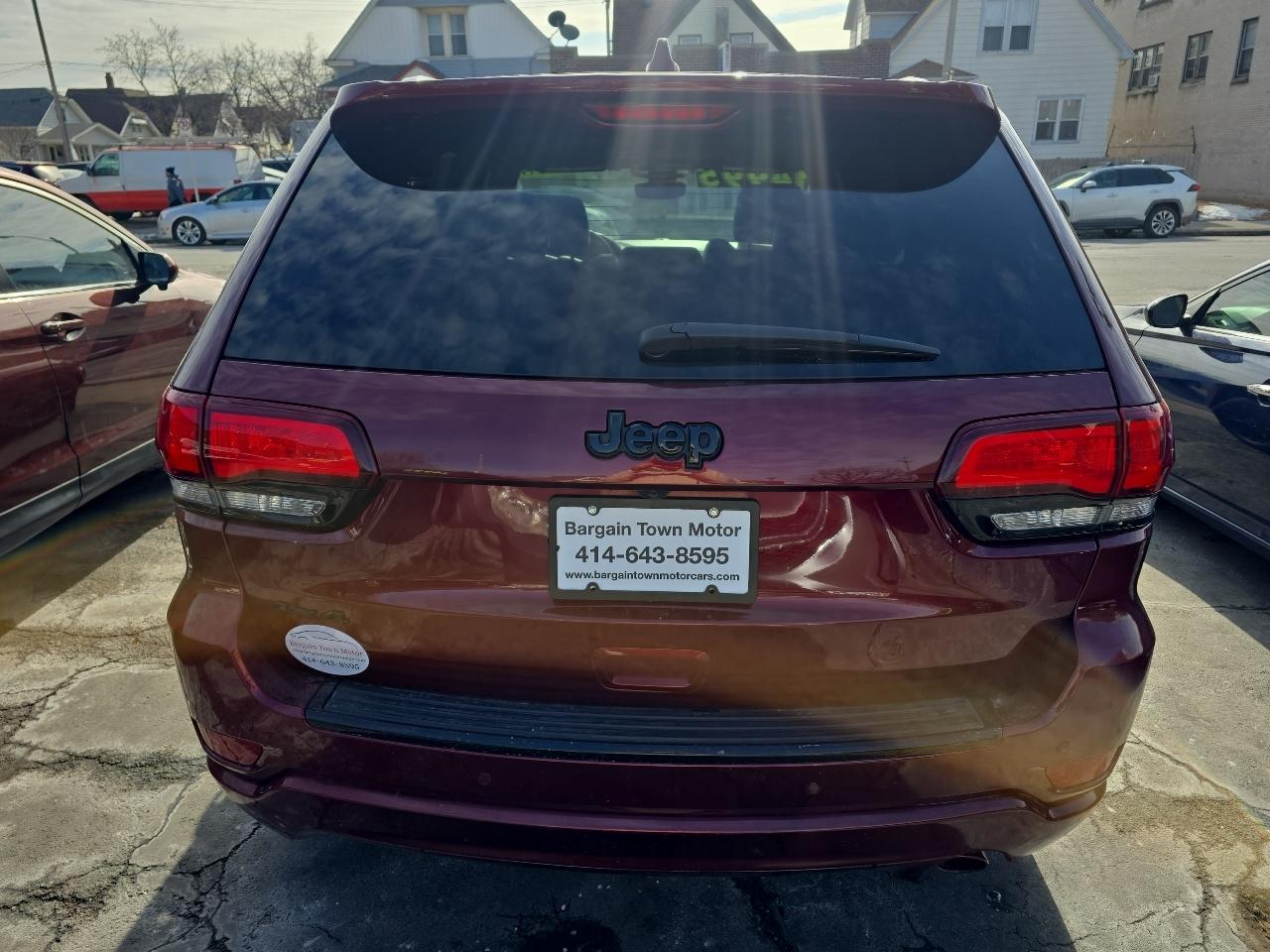 Jeep Grand Cherokee Laredo 4WD 2018