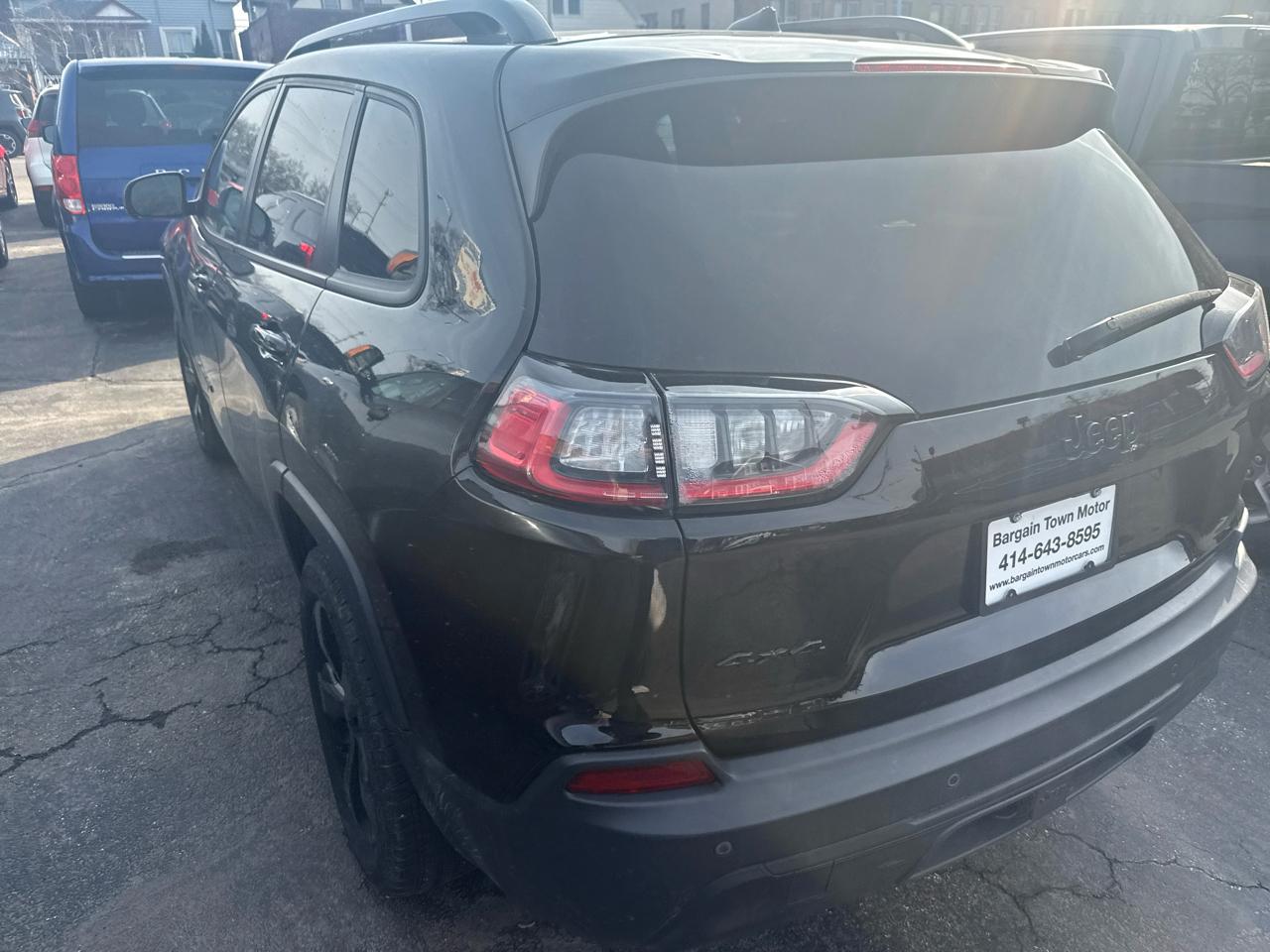 Jeep Cherokee Latitude Plus 4WD 2019