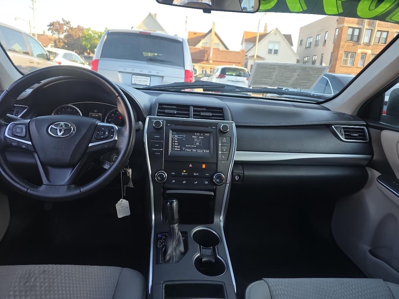 Toyota Camry SE 2015
