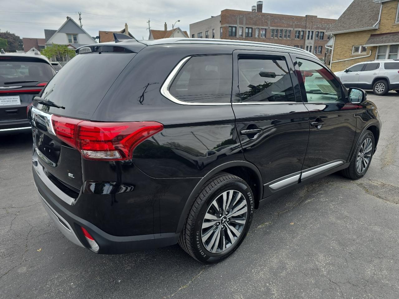 Mitsubishi Outlander SEL AWD 2020