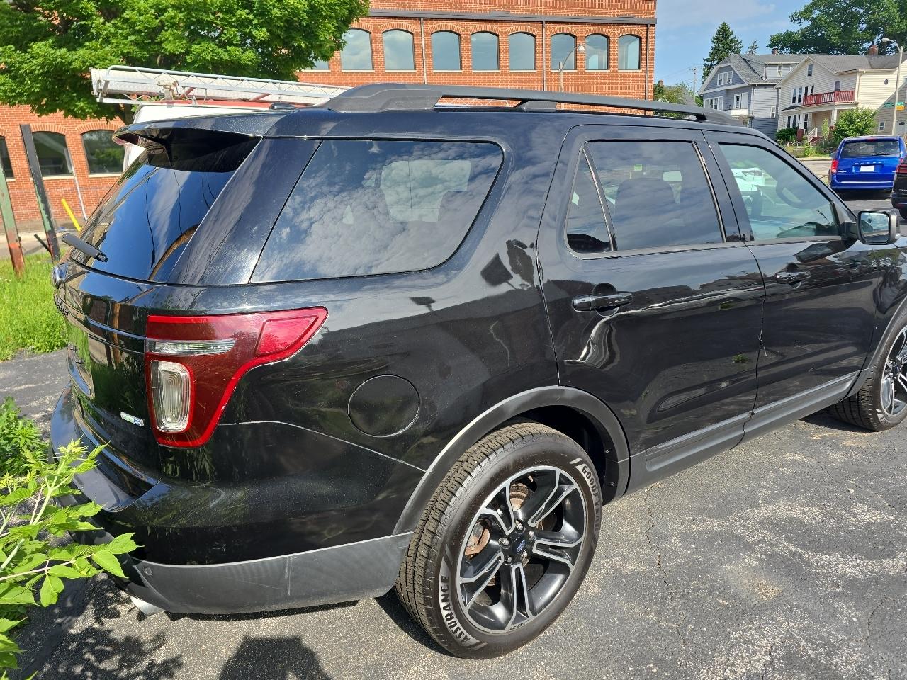 Ford Explorer Sport 4WD 2015