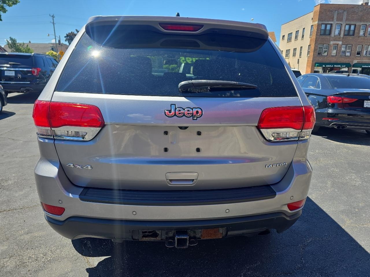 Jeep Grand Cherokee Laredo 4WD 2018