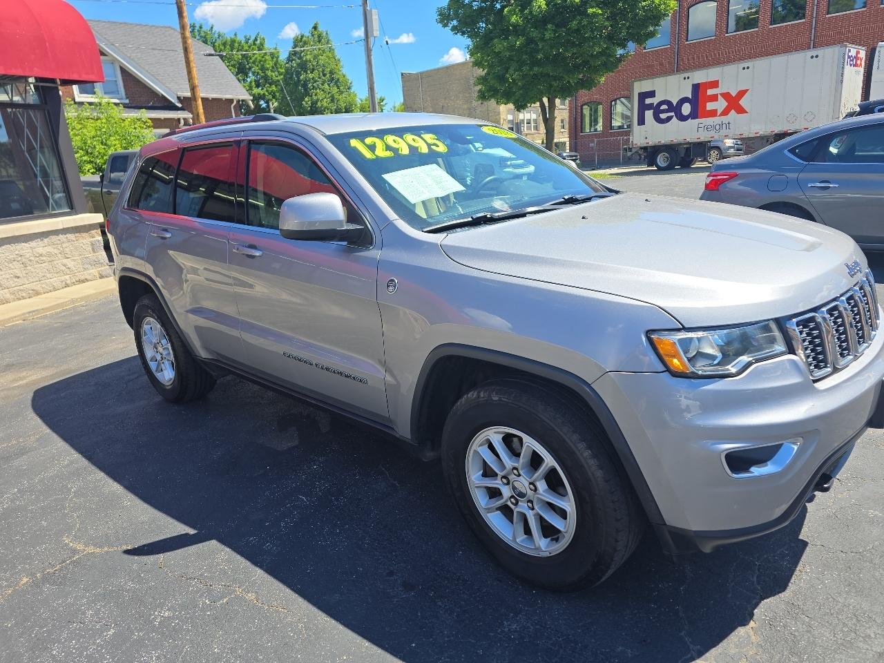Jeep Grand Cherokee Laredo 4WD 2018