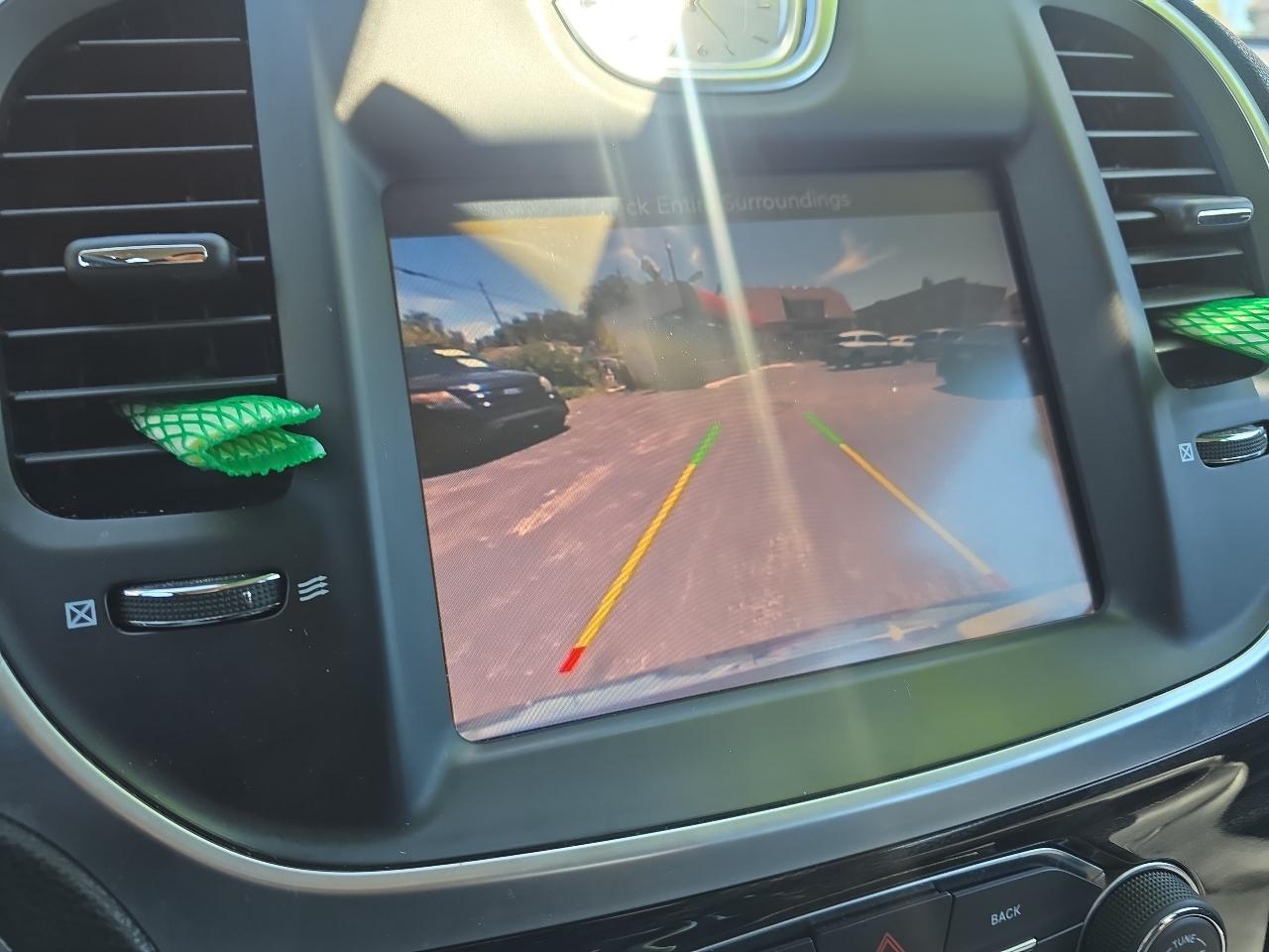 Chrysler 300 Limited RWD 2015