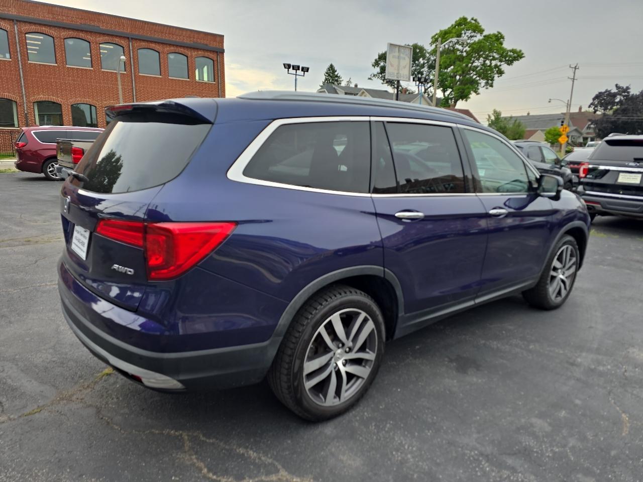 Honda Pilot Touring 4WD 2017
