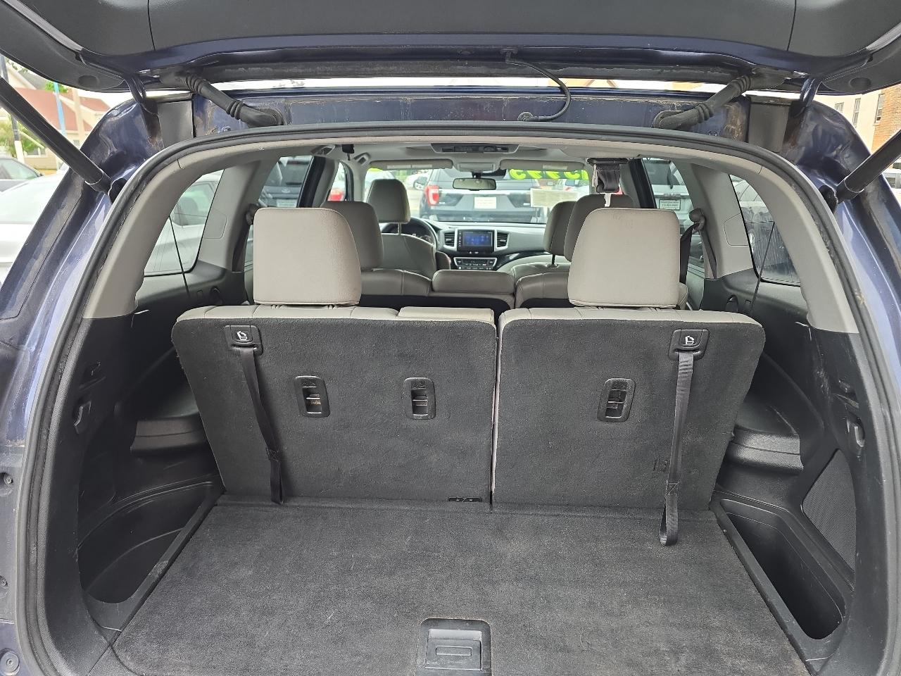 Honda Pilot Touring 4WD 2017