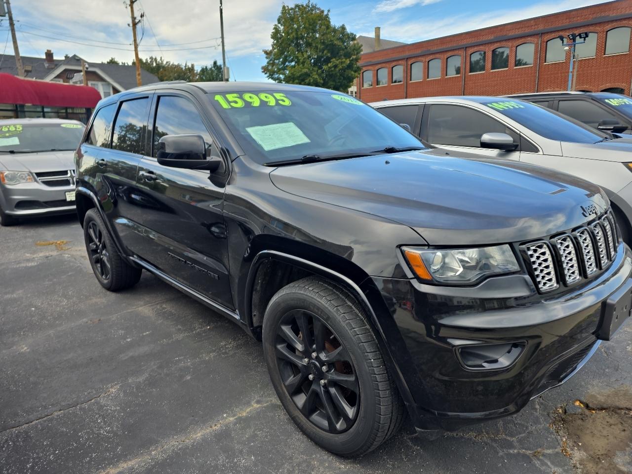 Jeep Grand Cherokee Laredo 4WD 2018