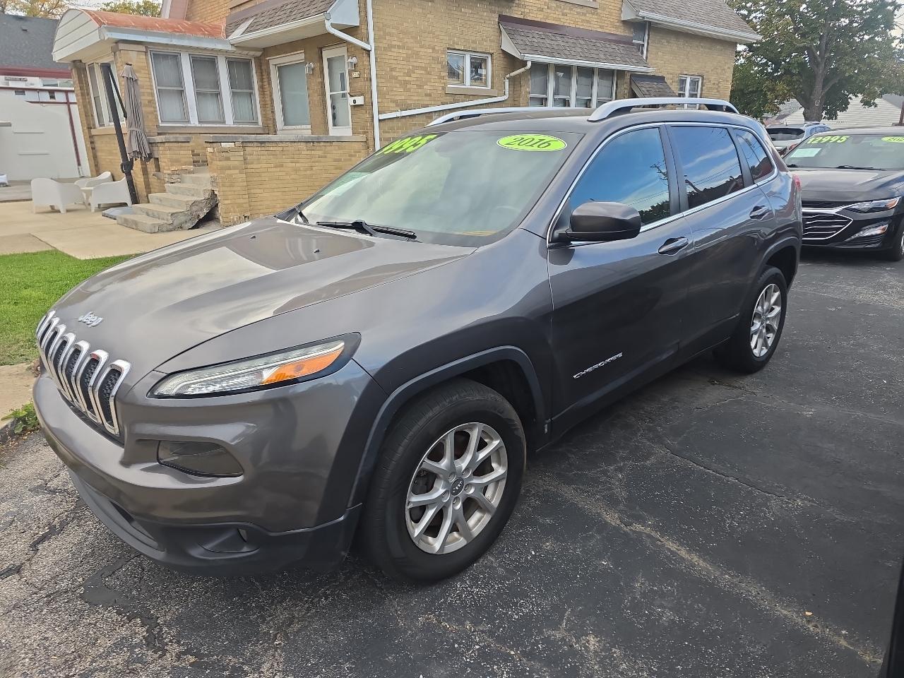 Jeep Cherokee Latitude 4WD 2016