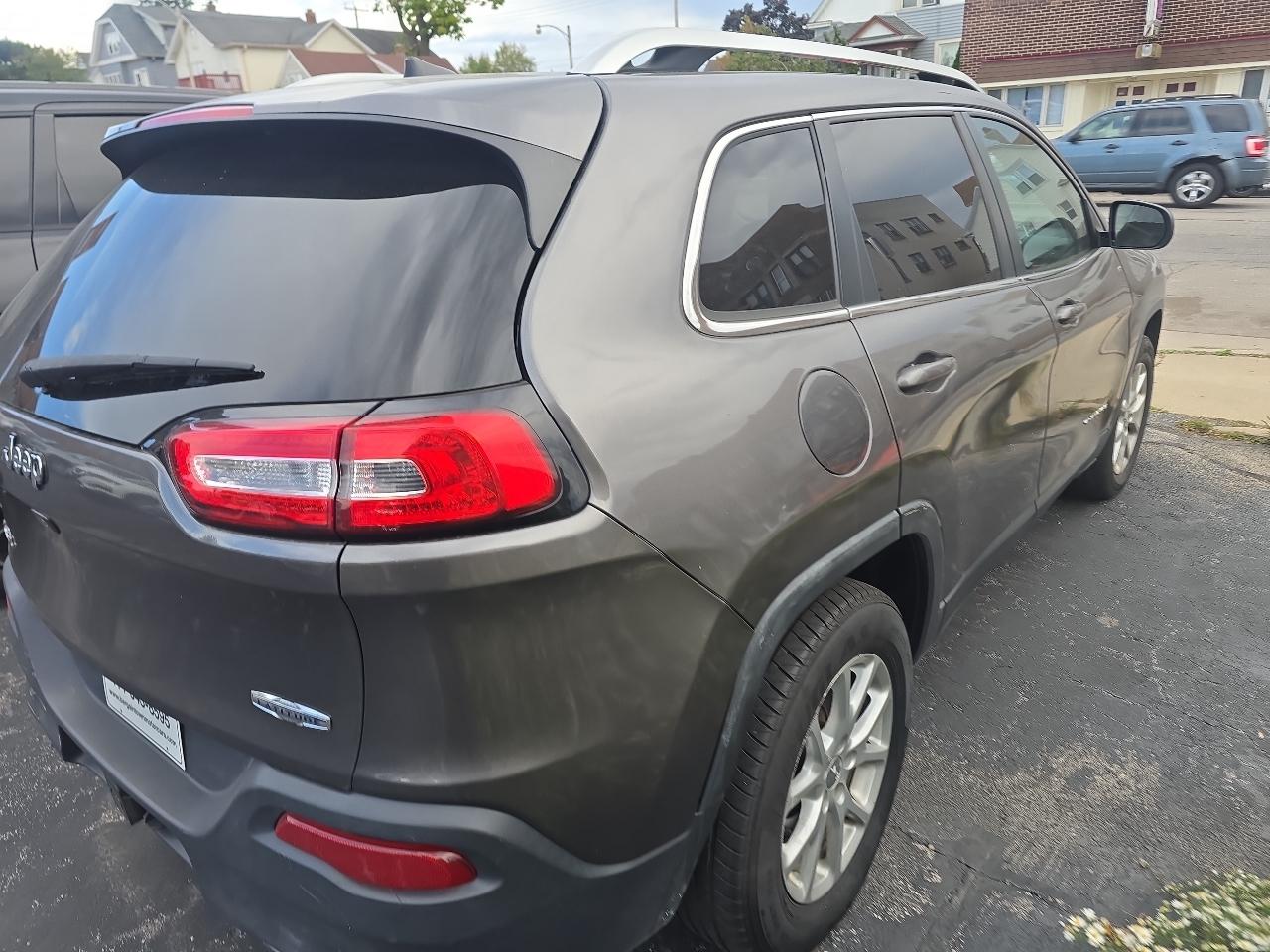 Jeep Cherokee Latitude 4WD 2016