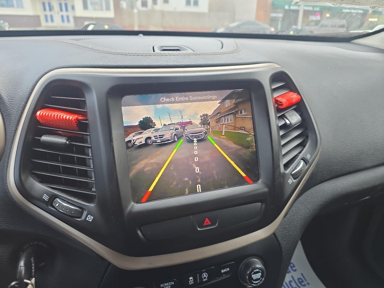 Jeep Cherokee Latitude 4WD 2016