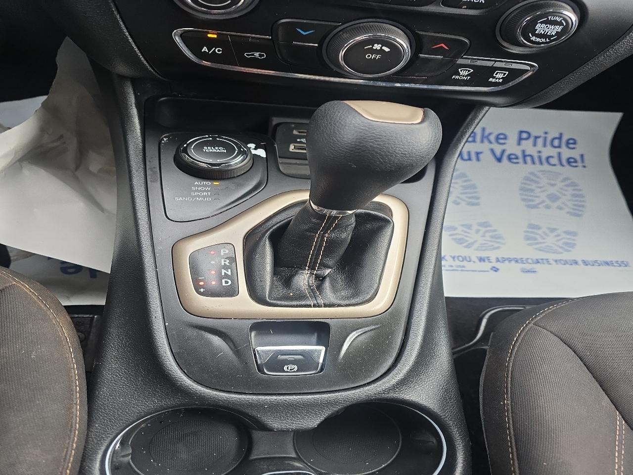 Jeep Cherokee Latitude 4WD 2016