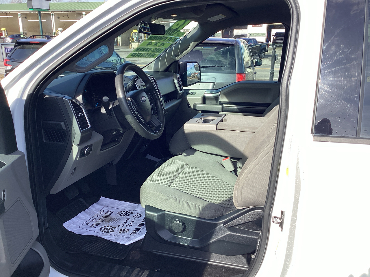 Ford F-150 XL SuperCrew 5.5-ft. Bed 4WD 2016