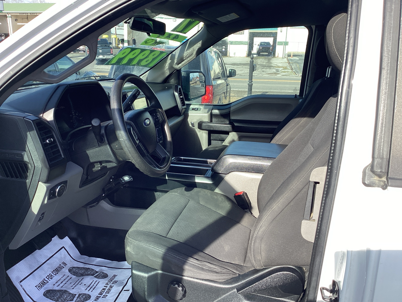 Ford F-150 4WD SuperCab 145" STX 2017