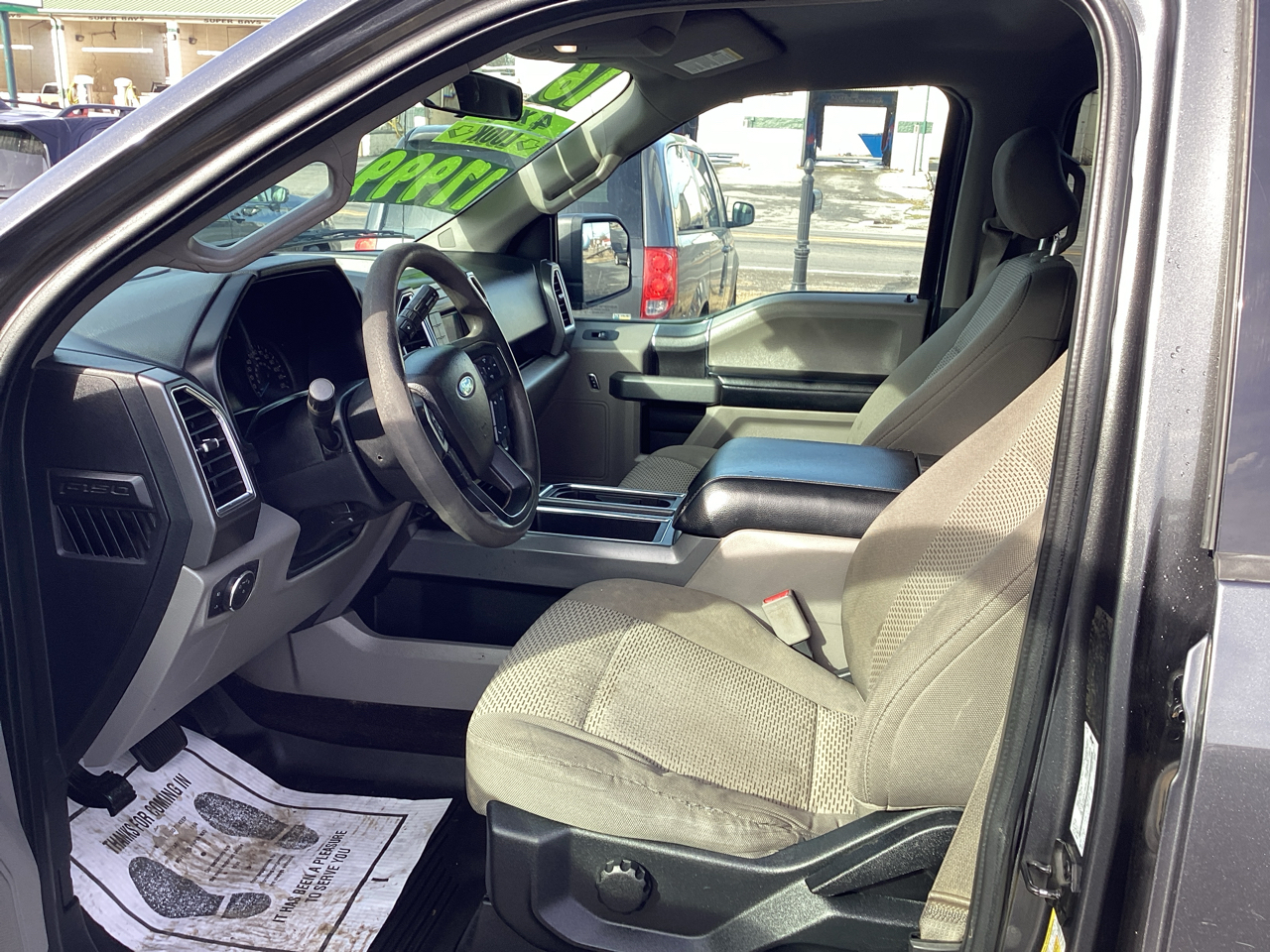 Ford F-150 XL SuperCrew 5.5-ft. Bed 4WD 2016