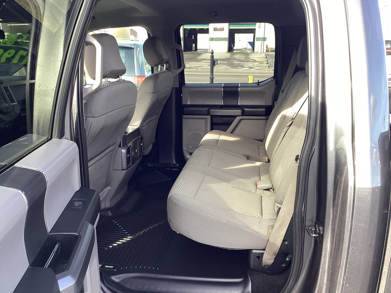 Ford F-150 XL SuperCrew 5.5-ft. Bed 4WD 2016