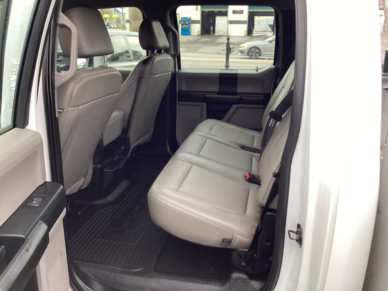 Ford F-550 Crew Cab DRW 4WD 2021