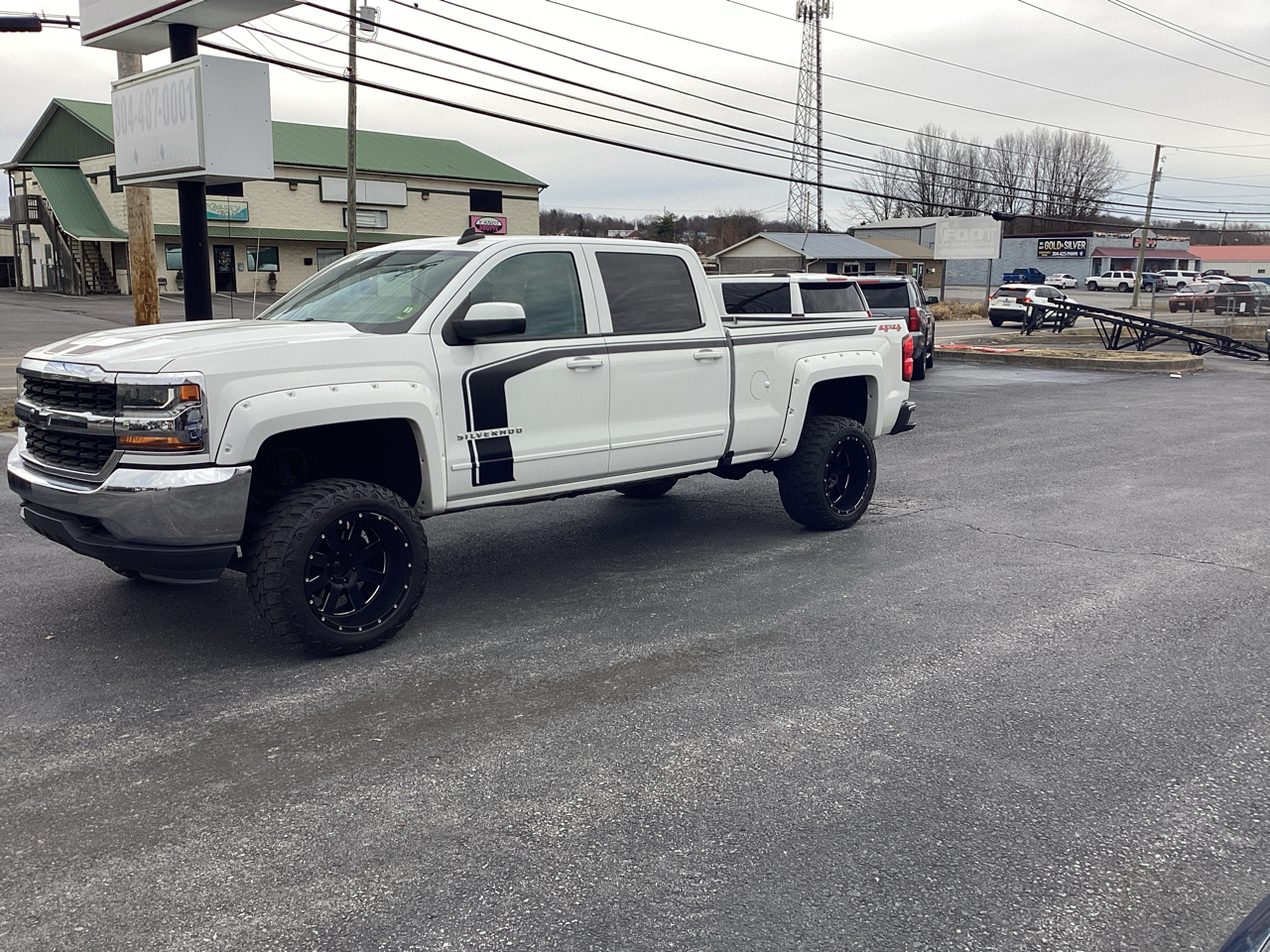 2018 Chevrolet Silverado 1500 LT Crew Cab 4WD