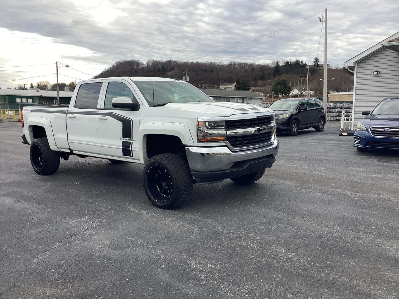 Chevrolet Silverado 1500 LT Crew Cab 4WD 2018