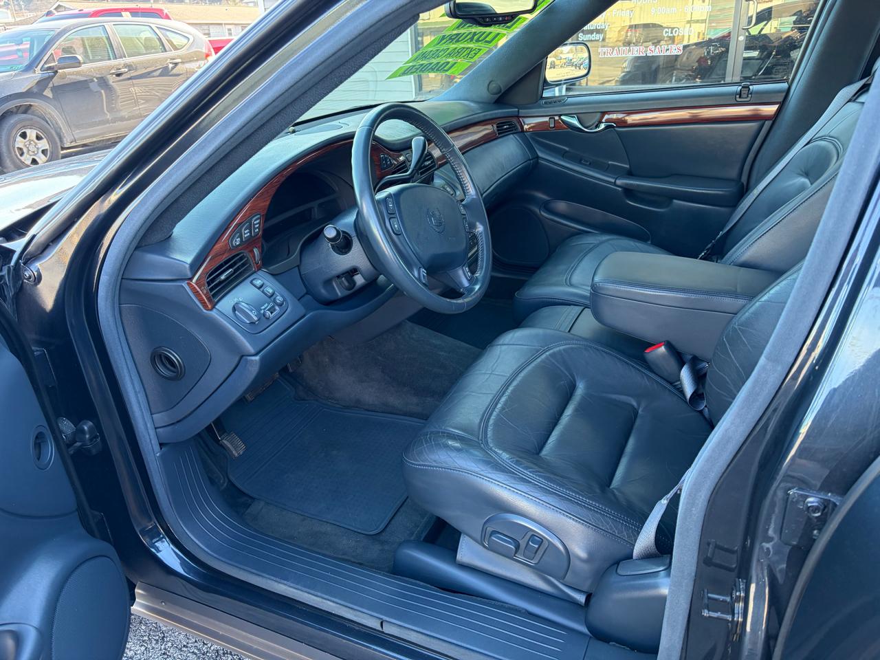 Cadillac Krystal Koach Base FWD 2001