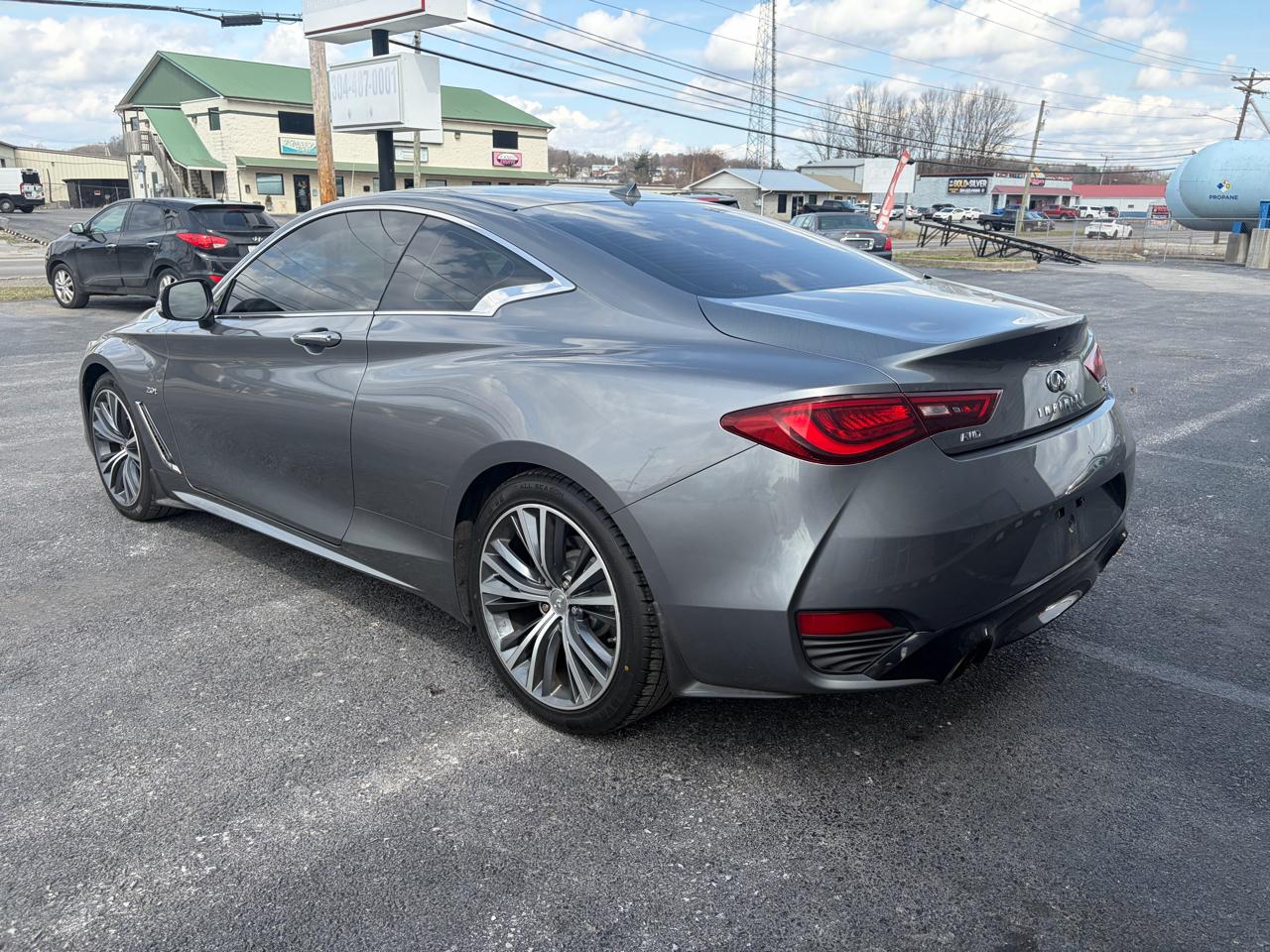 Infiniti Q60 2.0t AWD 2017
