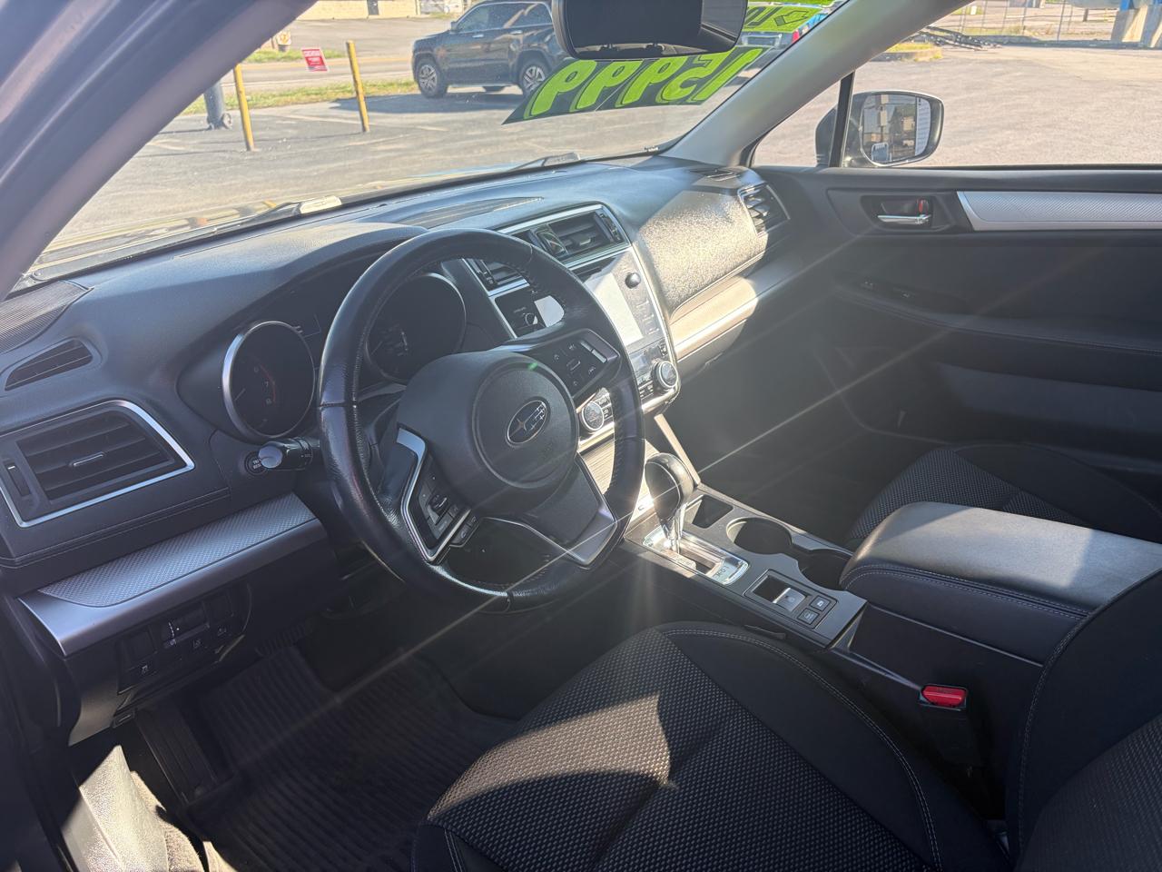 Subaru Outback 2.5i Premium 2019