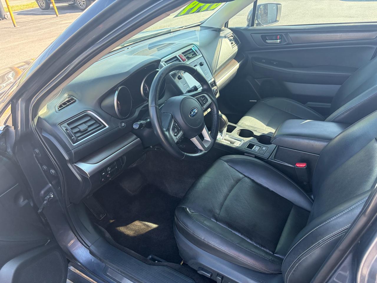 Subaru Legacy 3.6R Limited 2015
