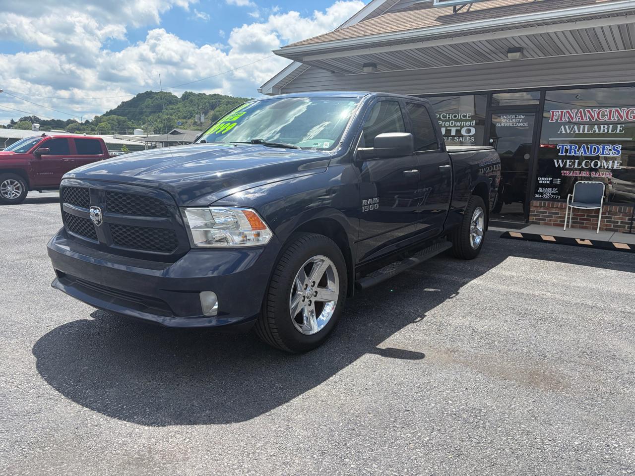 RAM 1500 Tradesman Quad Cab 4WD 2017
