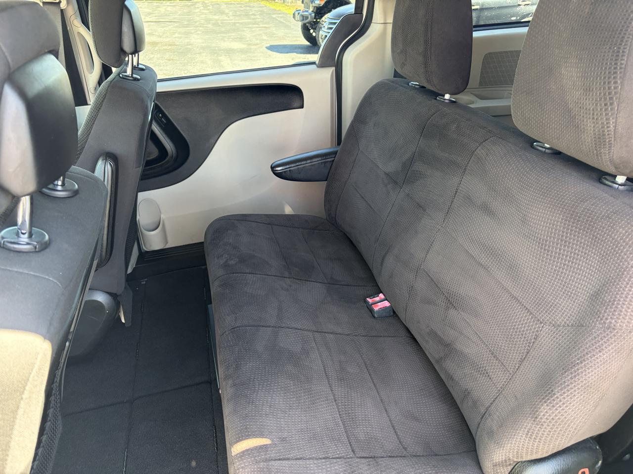 Dodge Grand Caravan SE 2017