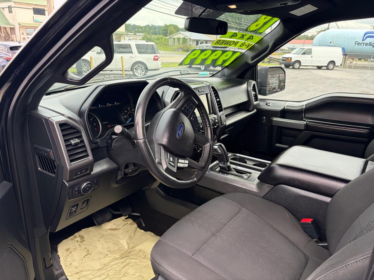 Ford F-150 XL SuperCrew 5.5-ft. Bed 4WD 2018