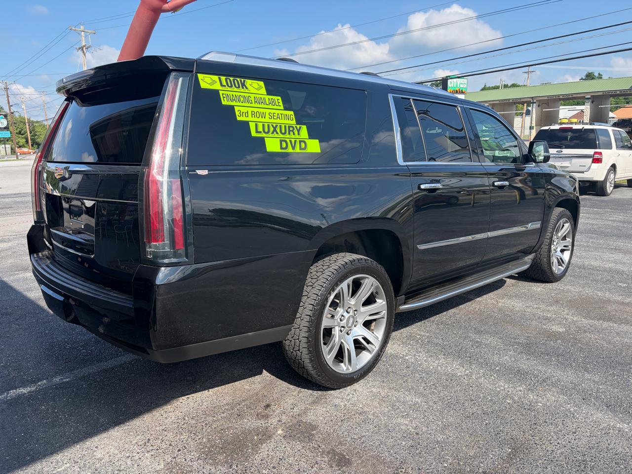Cadillac Escalade ESV Luxury 4WD 2016