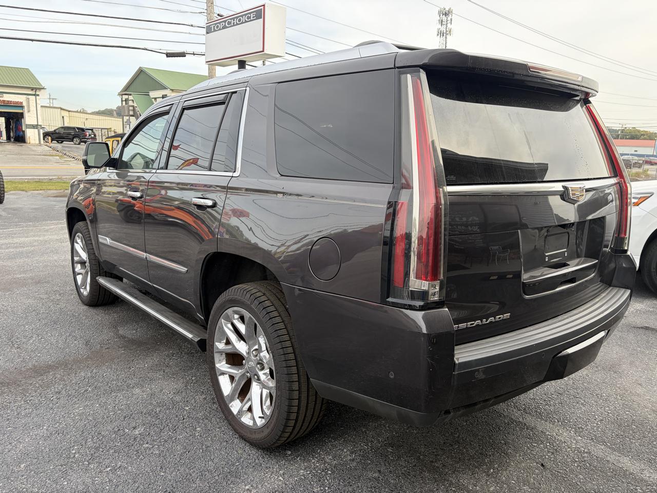 Cadillac Escalade Platinum 4WD 2017