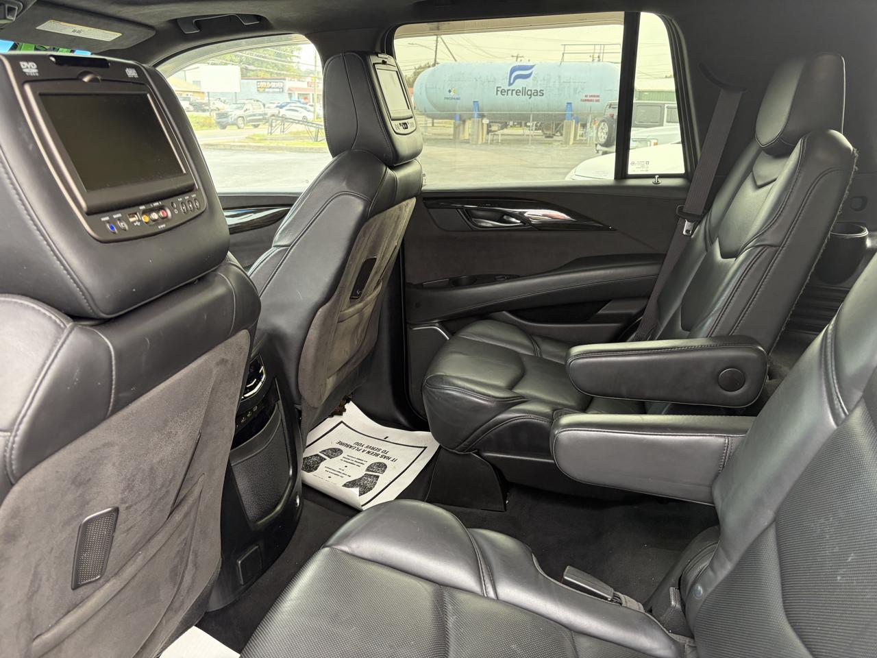 Cadillac Escalade Platinum 4WD 2017