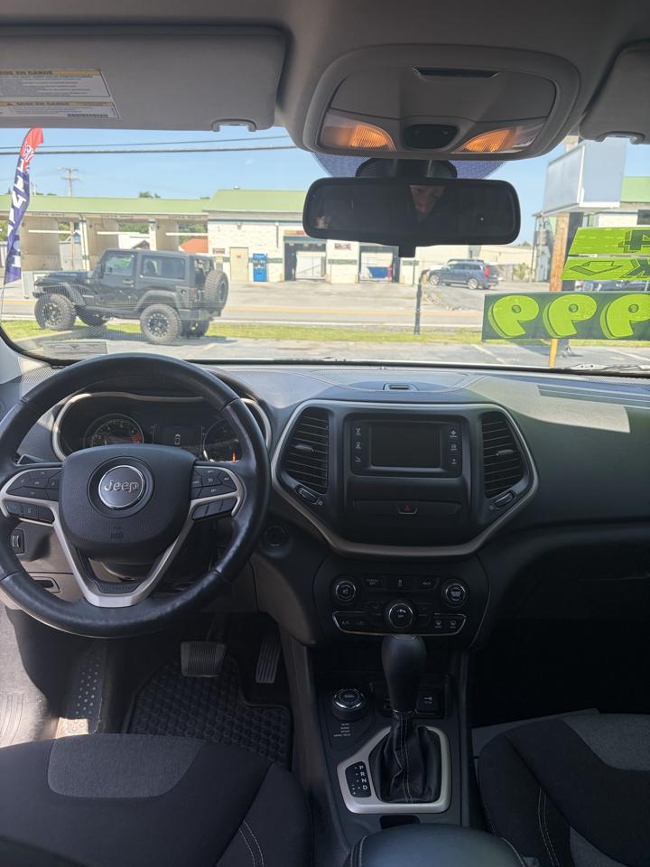 Jeep Cherokee Latitude 4WD 2018