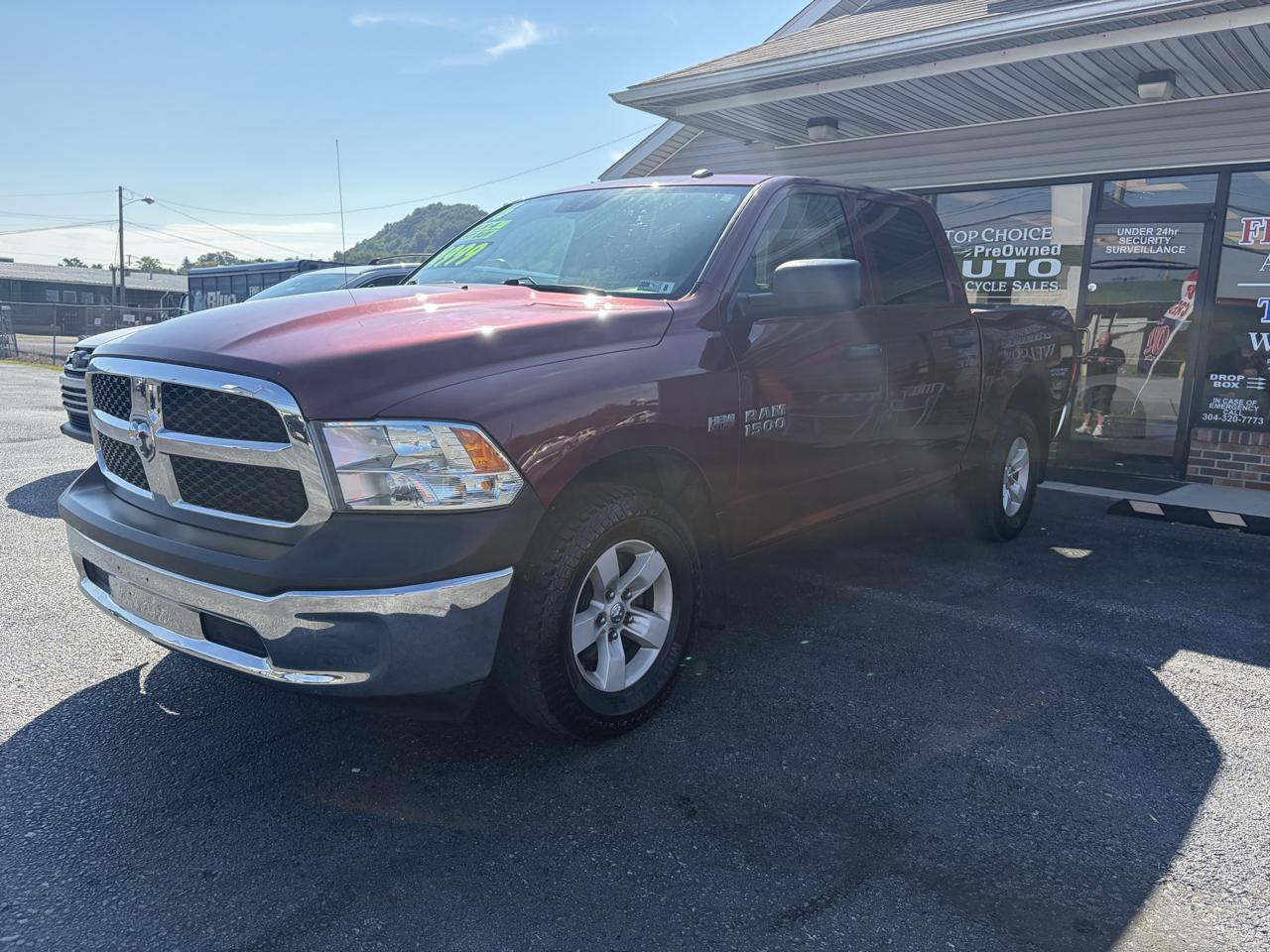 RAM 1500 Tradesman Crew Cab SWB 4WD 2016