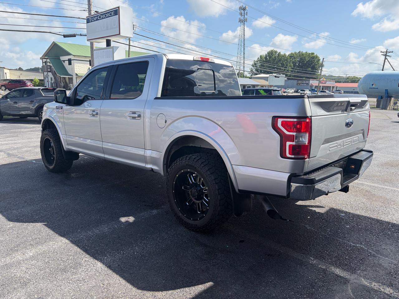 Ford F-150 4WD SuperCrew 139" Lariat 2018