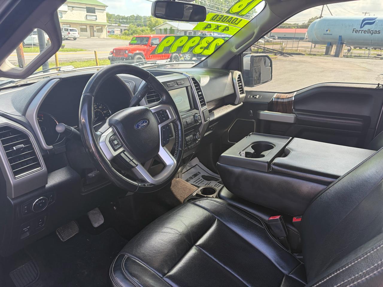 Ford F-150 4WD SuperCrew 139" Lariat 2018