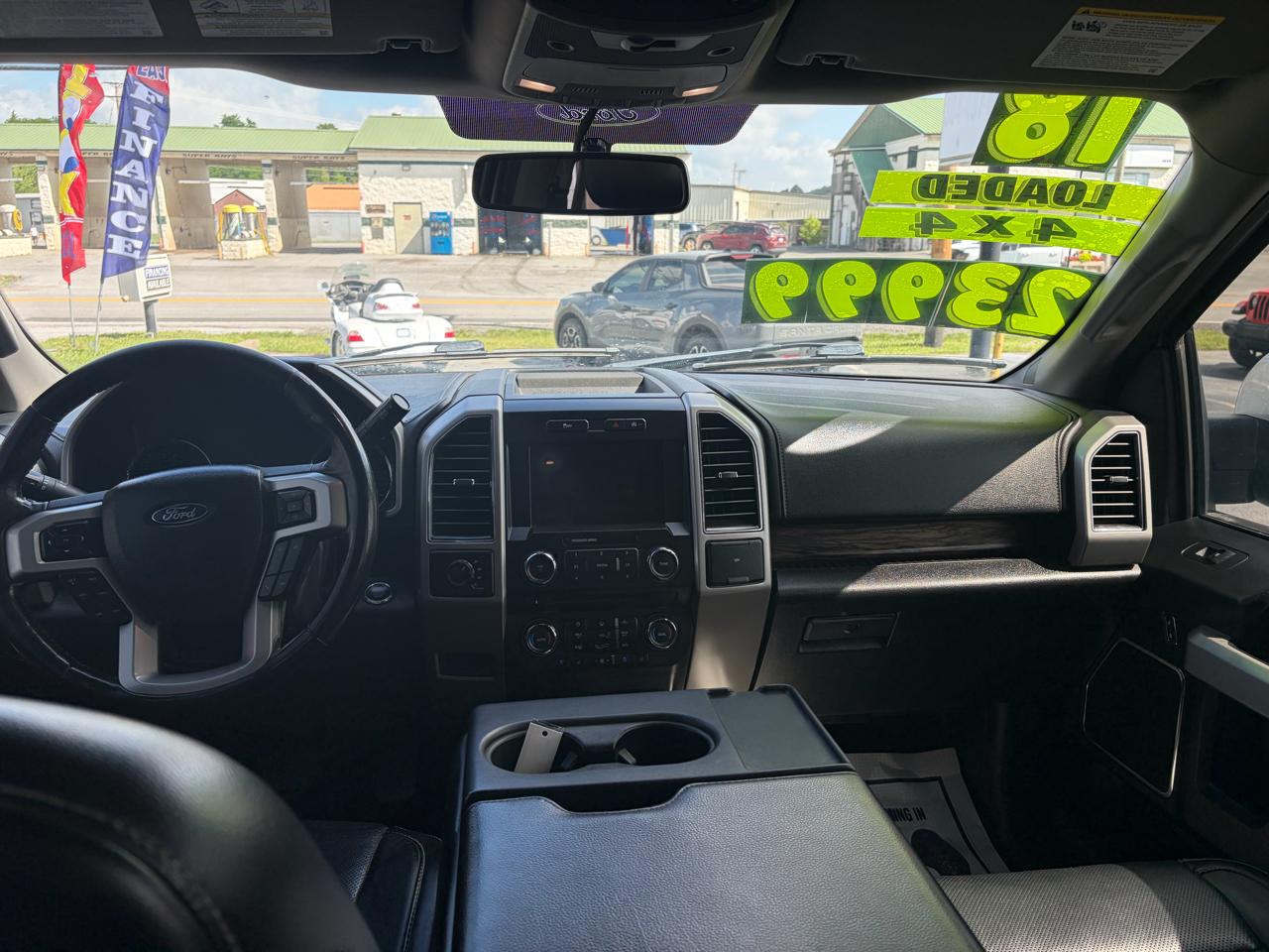 Ford F-150 4WD SuperCrew 139" Lariat 2018