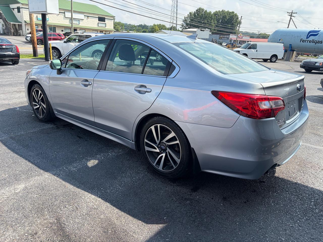 Subaru Legacy 2.5i Sport 2017