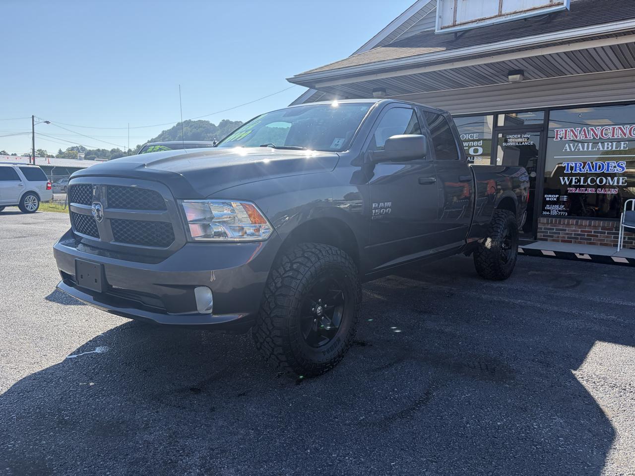 RAM 1500 Classic Tradesman Quad Cab 4WD 2019
