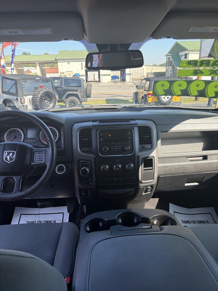 RAM 1500 Classic Tradesman Quad Cab 4WD 2019